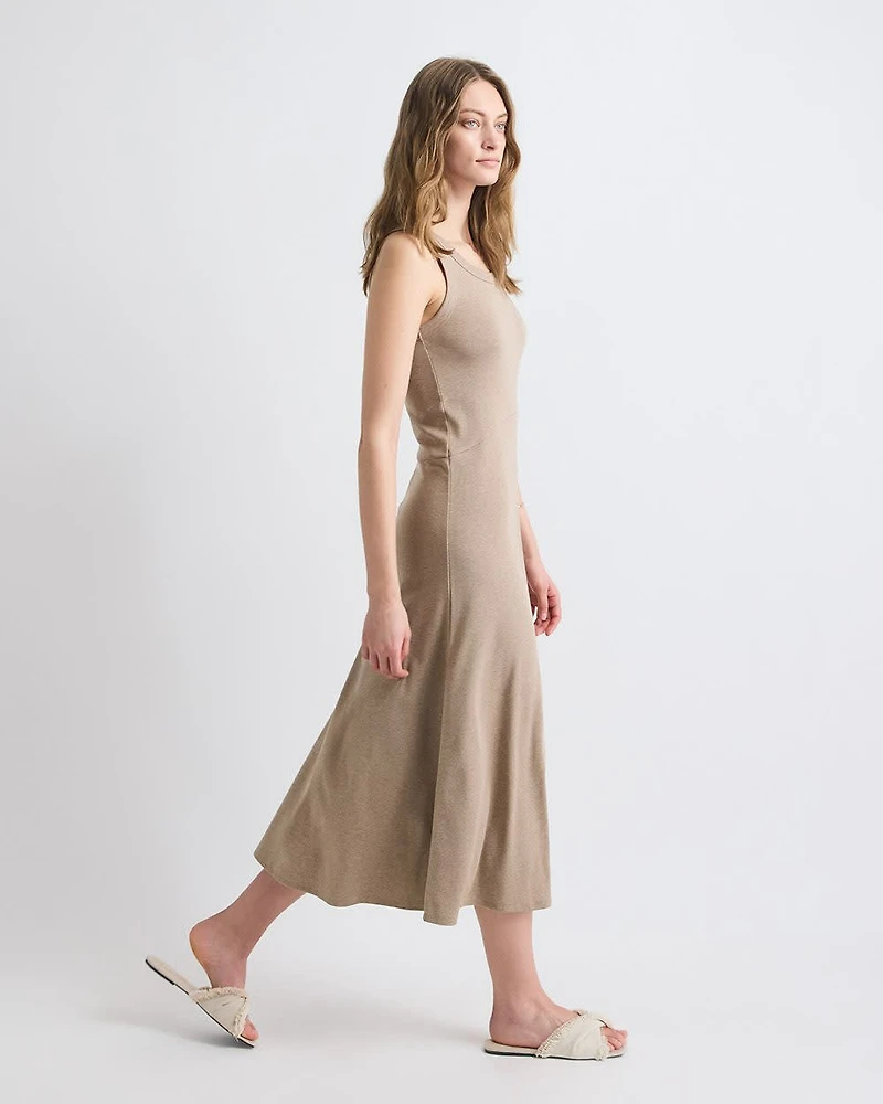 Sleeveless Crew-Neck Midi Dress