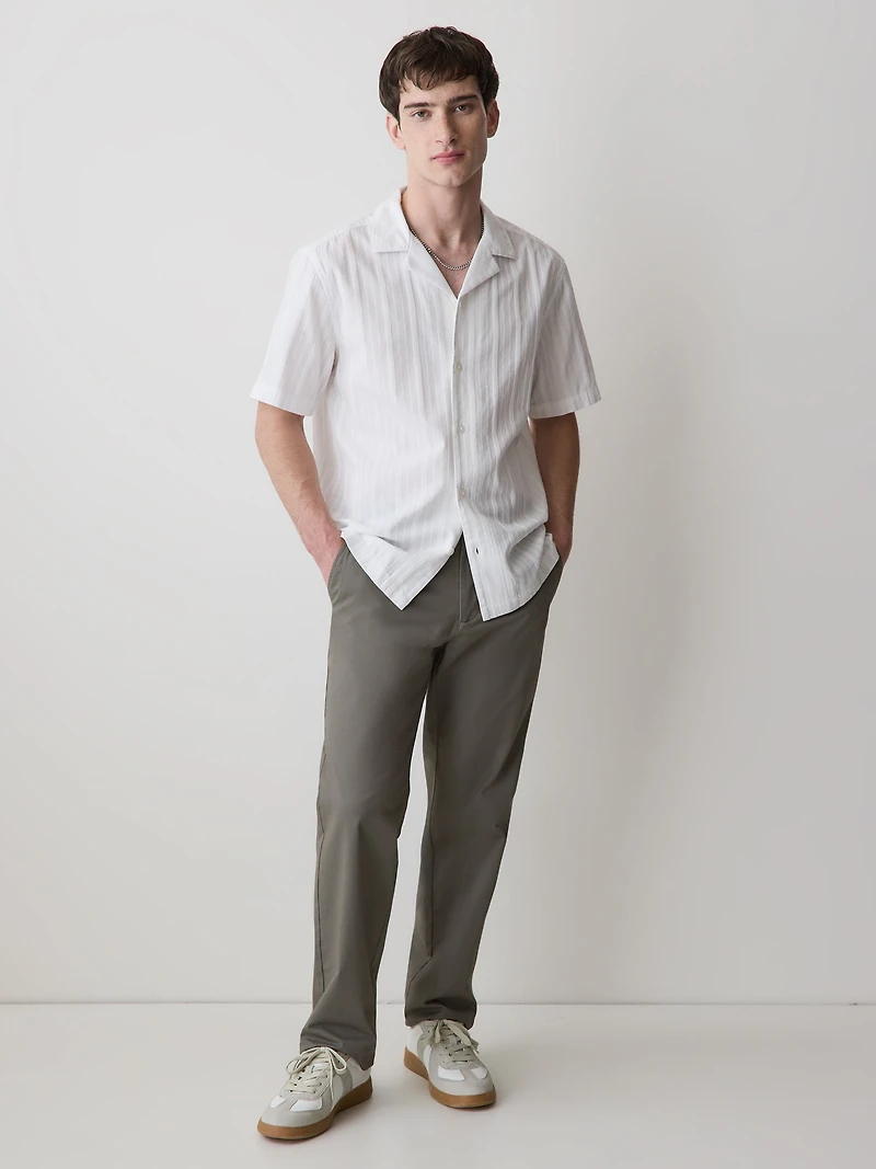 Chemise à Manches Courtes avec Col Camp