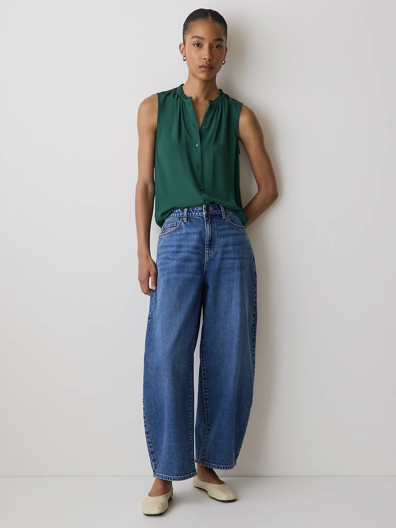 Sleeveless Buttoned-Down Blouse with Ruffled Trim