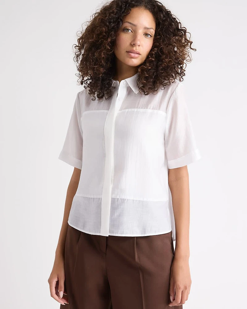Short-Sleeve Buttoned-Down Blouse with Shirt Collar