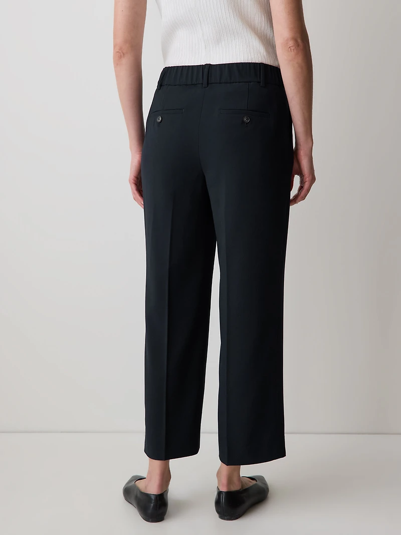 Pantalon Court à Taille Mi-Haute et Jambe Droite