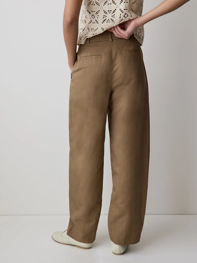 Twill High-Rise Barrel Pant