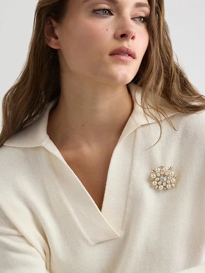 Broche en perles avec strass