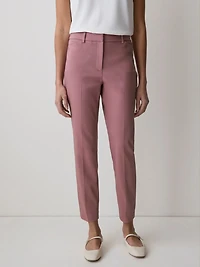 Limitless Mid-Rise Slim-Leg Signature Fit 7/8 Pant