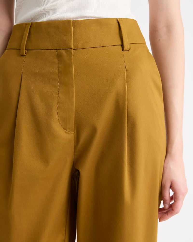 Twill High-Rise Barrel Ankle Pant