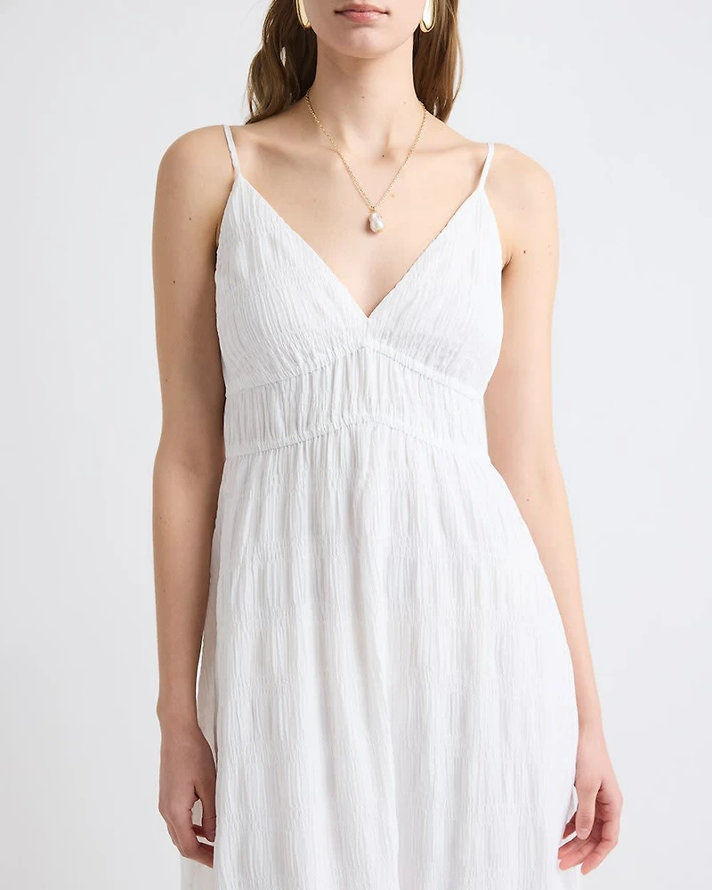 Sleeveless V-Neck Maxi Dress Textured Jacquard