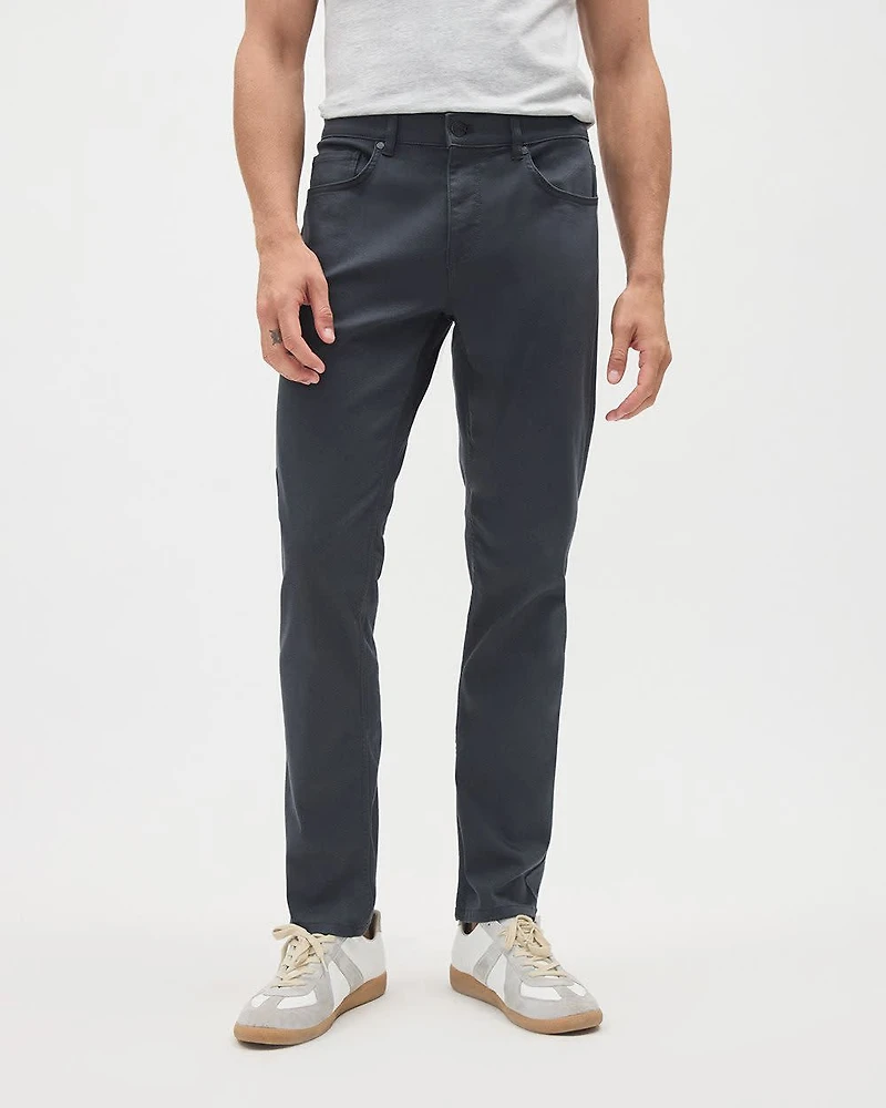 Slim-Leg Super Stretch Pant