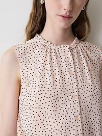 Sleeveless Buttoned-Down Blouse