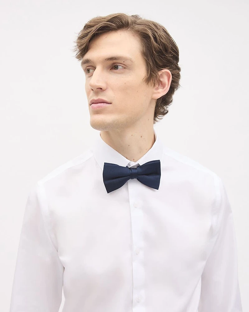 Solid Bow Tie