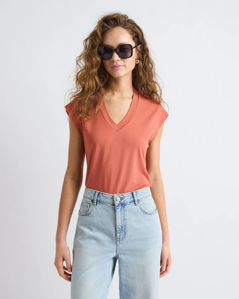 T-Shirt Classique à Manches Courtes et Col V