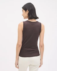 Camisole à Encolure Dégagée et Bretelles Larges