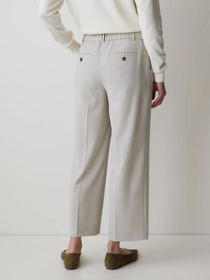 Pantalon Court à Taille Mi-Haute et Jambe Droite
