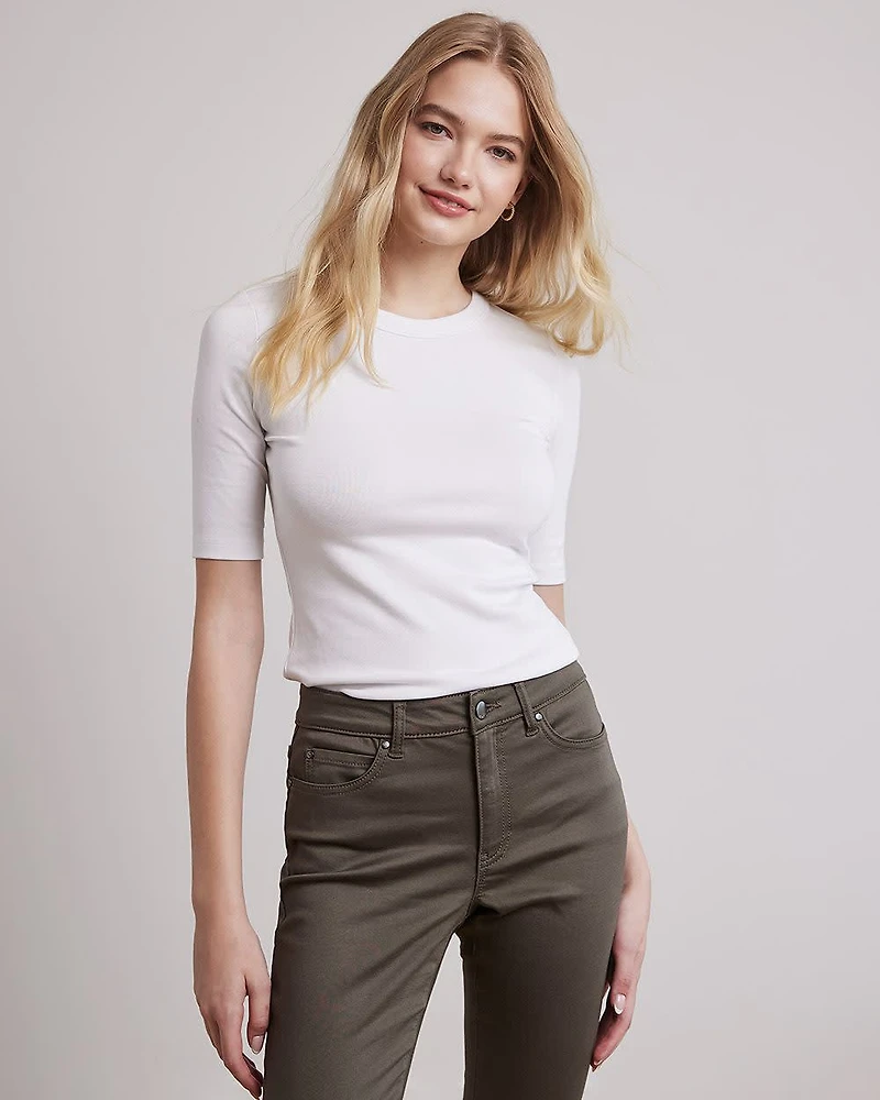 T-Shirt Ajusté à Manches aux Coudes et Col Rond