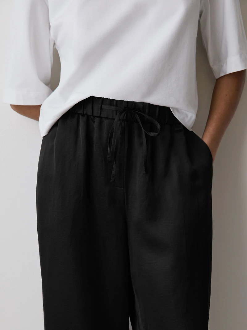 High-Rise Balloon-Leg Pant