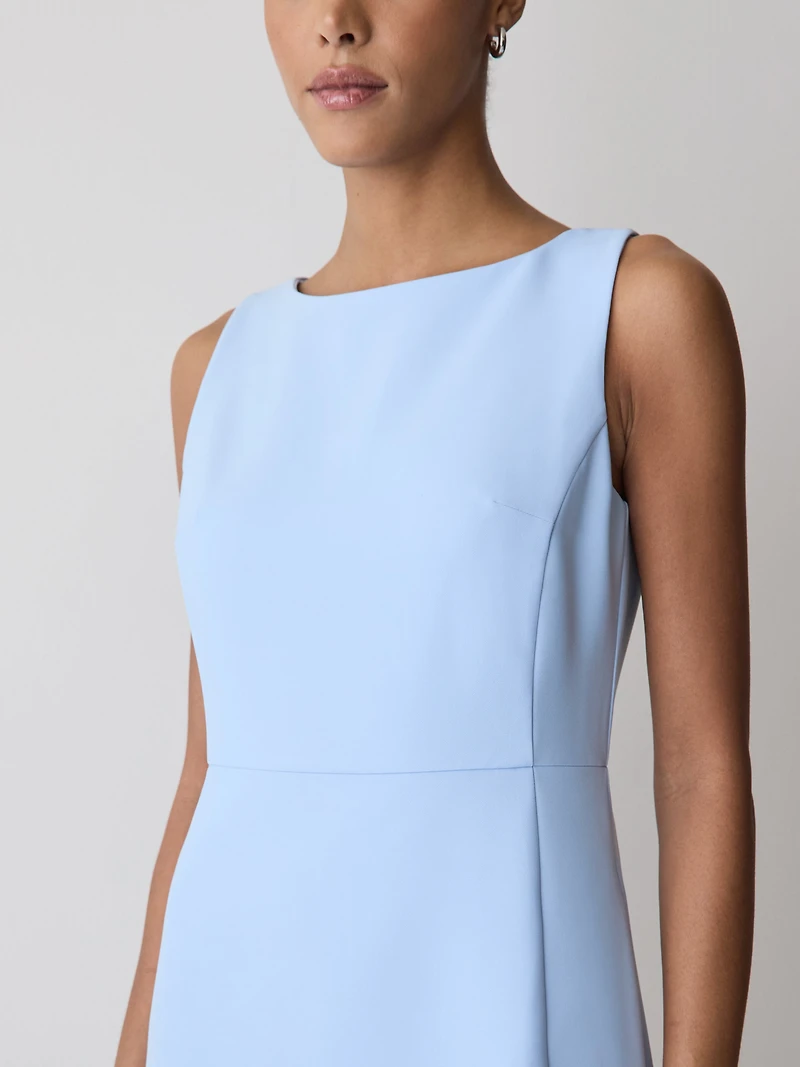 Robe Courte Sans Manches à Col Bateau