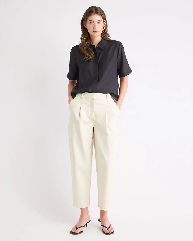 Short-Sleeve Buttoned-Down Blouse with Shirt Collar