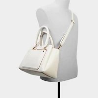 ALDO Kederasean in White