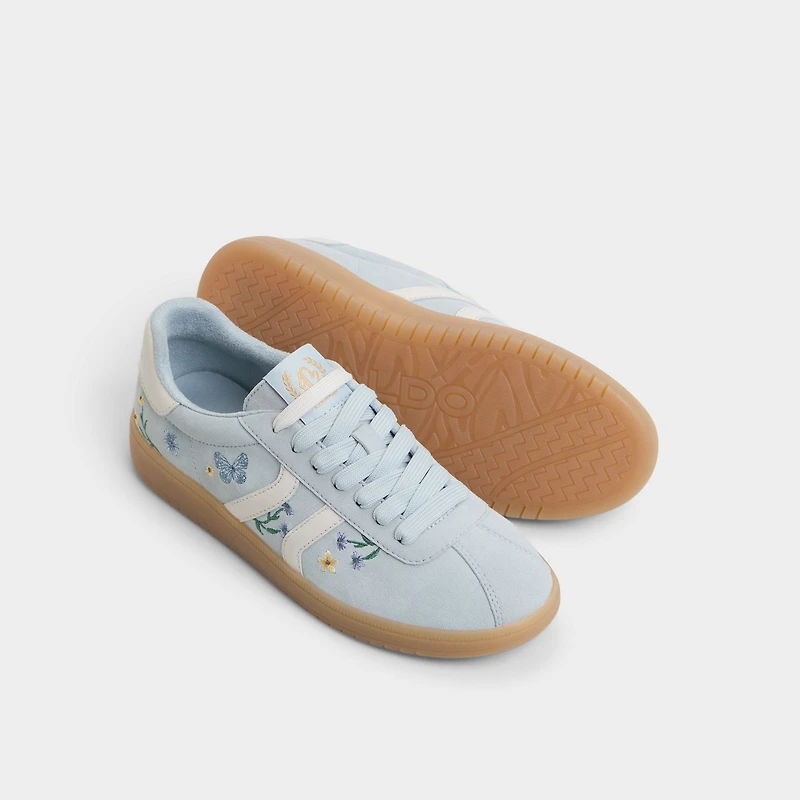 Chicsneaker