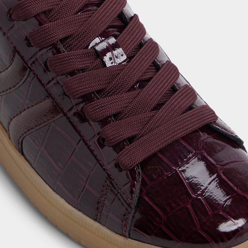 Chicsneaker2