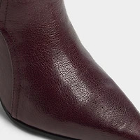 Saddle