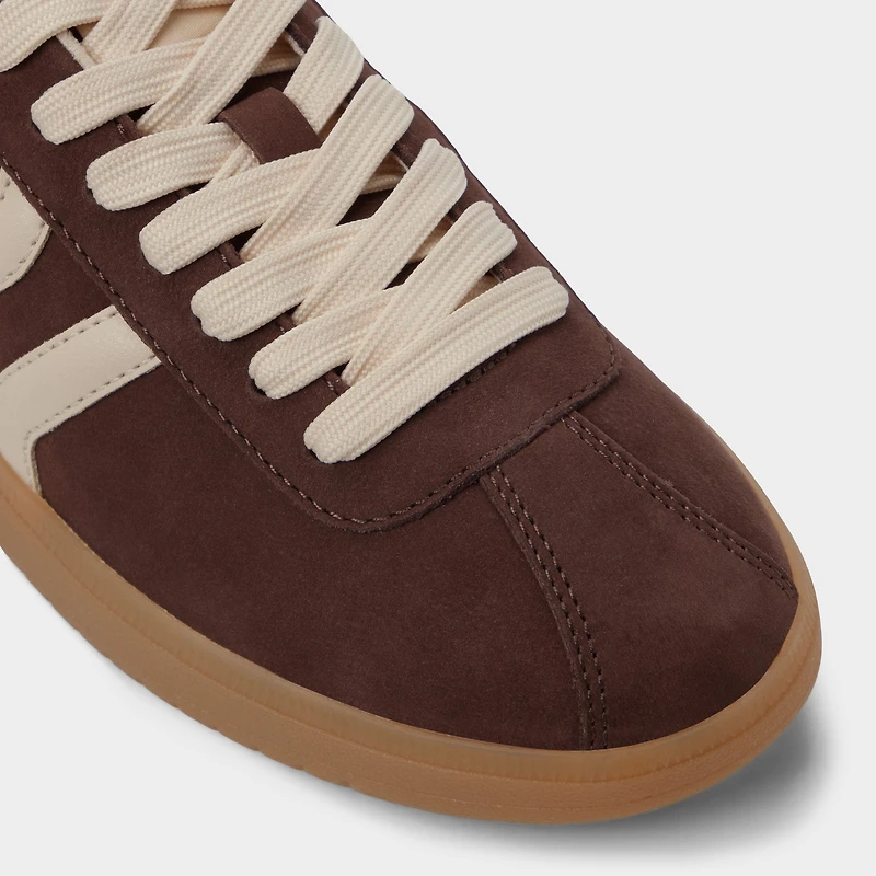 Chicsneaker