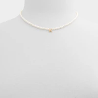 ALDO Pearlette in Gold