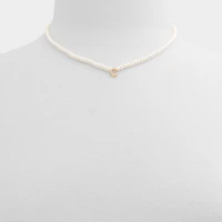 ALDO Pearlette in Gold