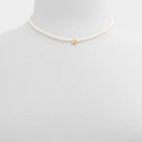 ALDO Pearlette in Gold