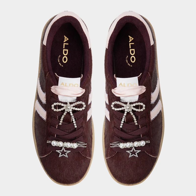 Chicsneaker2