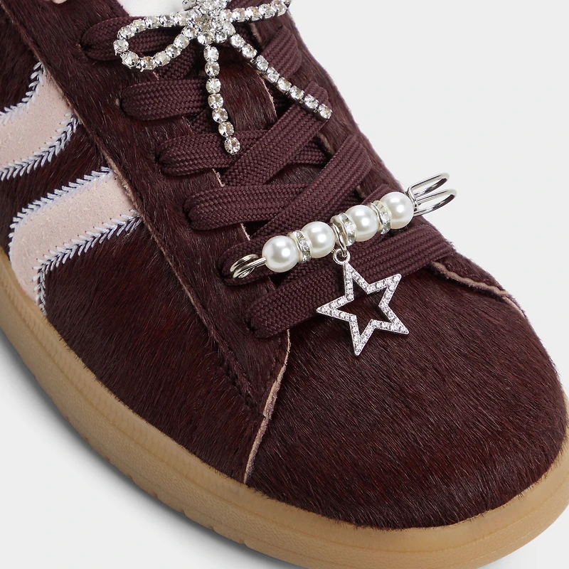 Chicsneaker2