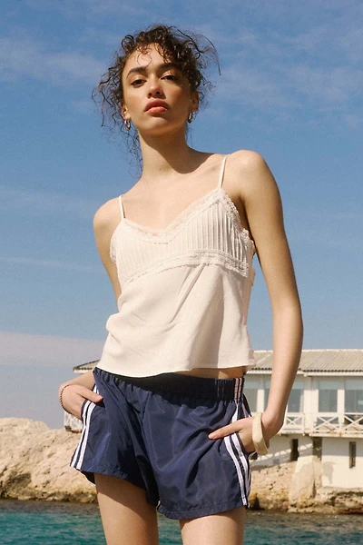 Short tissé à liséré contrastant
