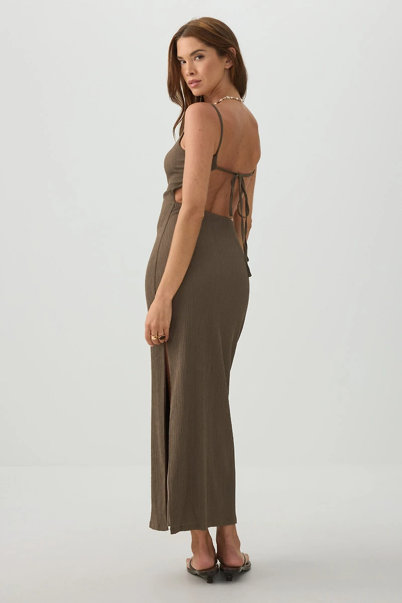 Robe midi moulante à dos nu