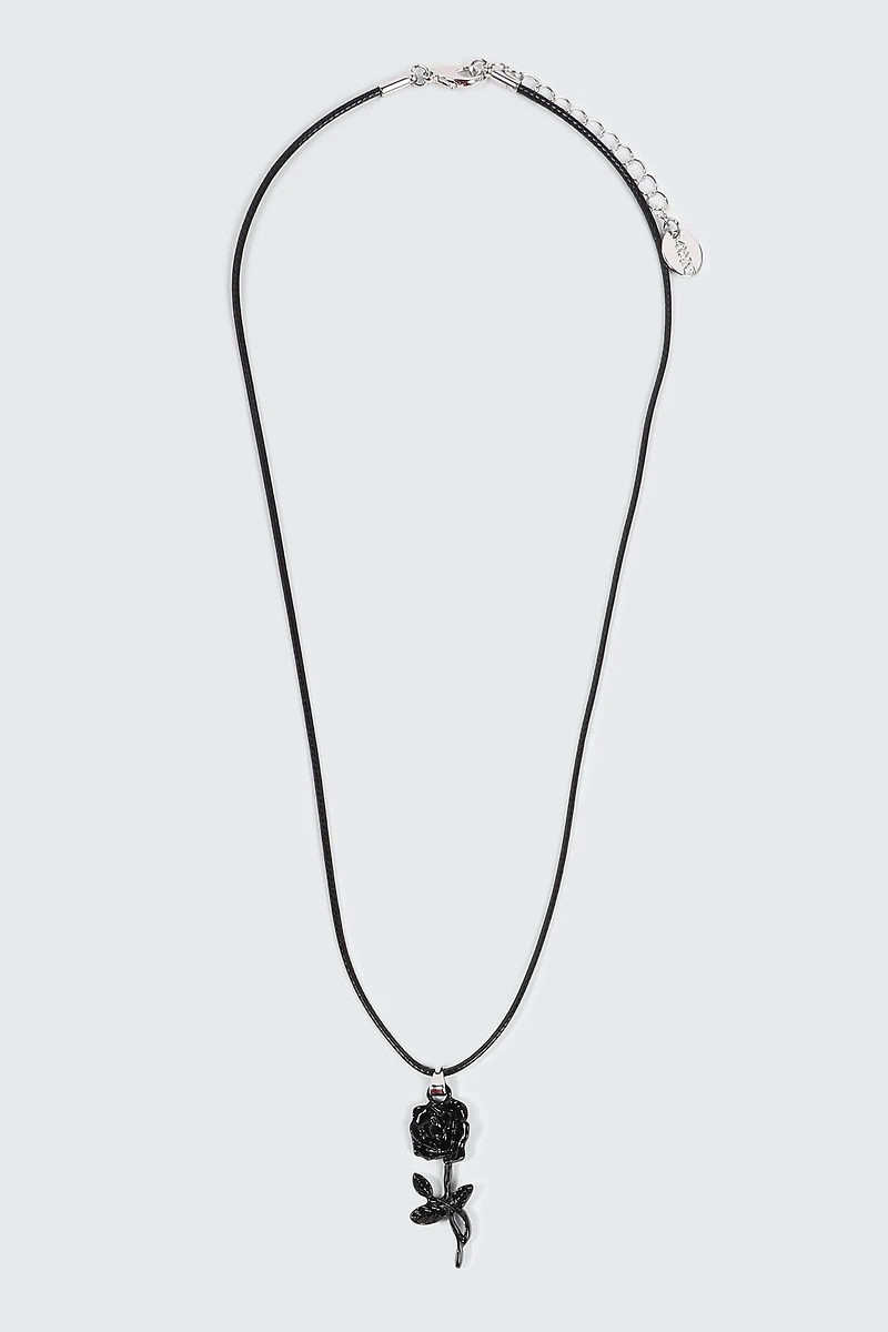 Cord Necklace with Flower Pendant