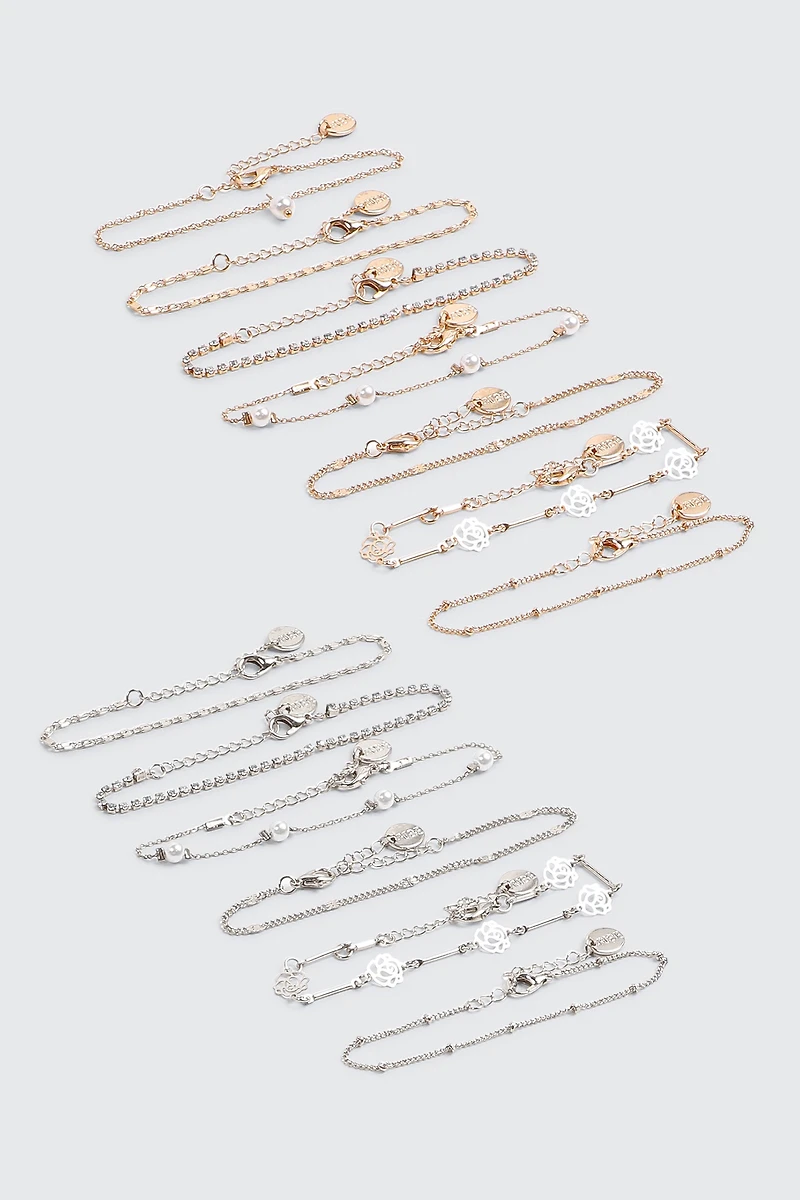 Lot de 13 bracelets perles et roses