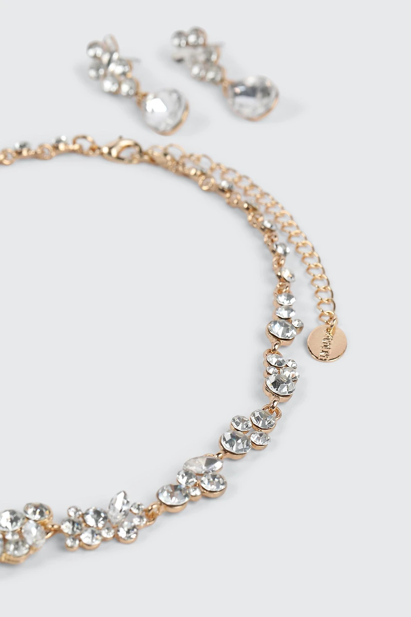 Floral Necklace and Earring Set