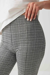 Flare Pintuck Leggings