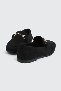 Loafers with Chain Detail