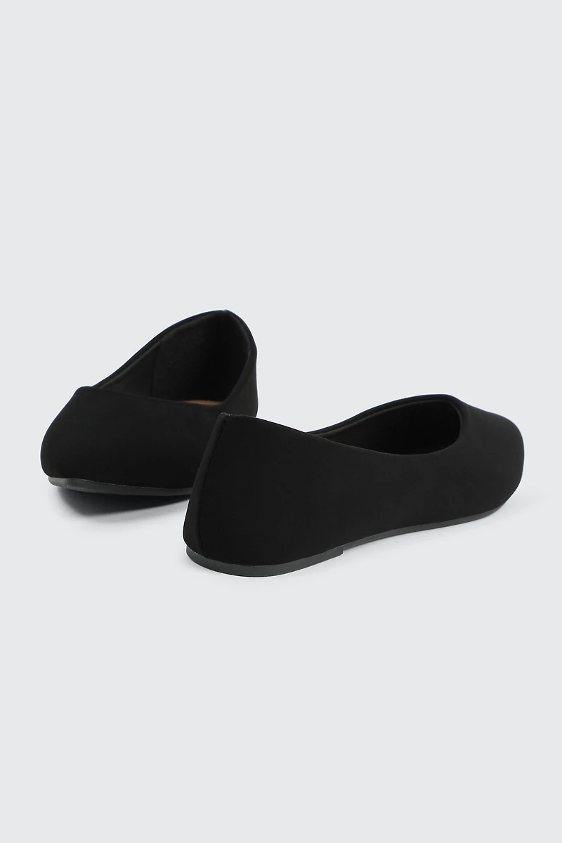 Classic Pointy Flats