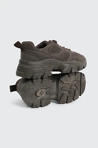 Espadrilles de randonnée volumineuses