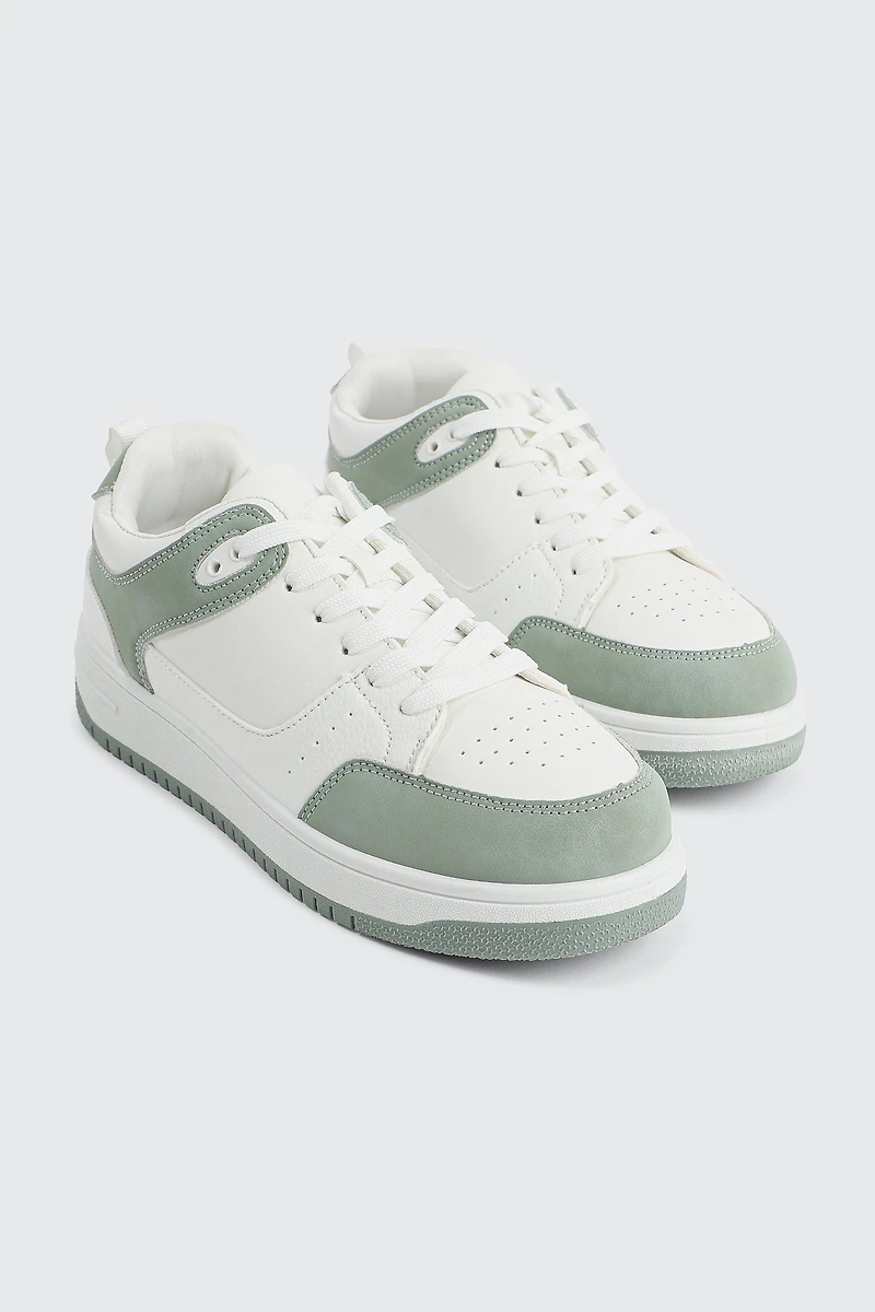 Espadrilles lacées