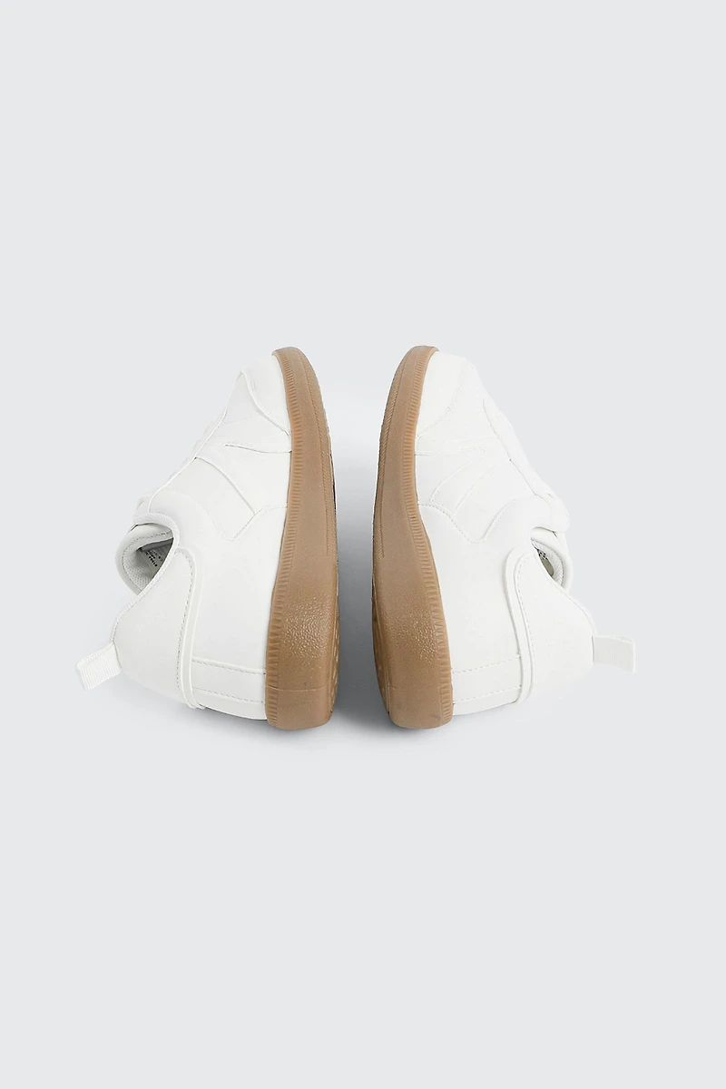 Retro Sneakers