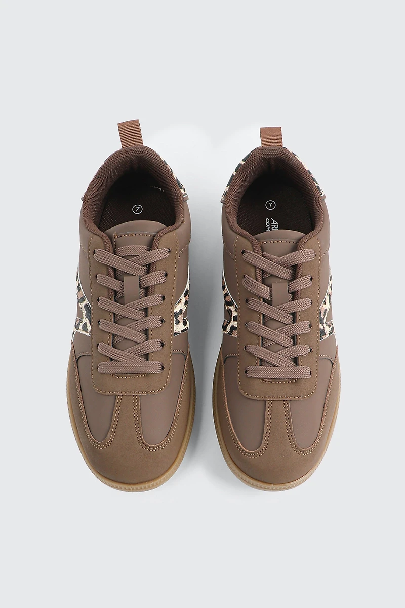 Retro Sneakers