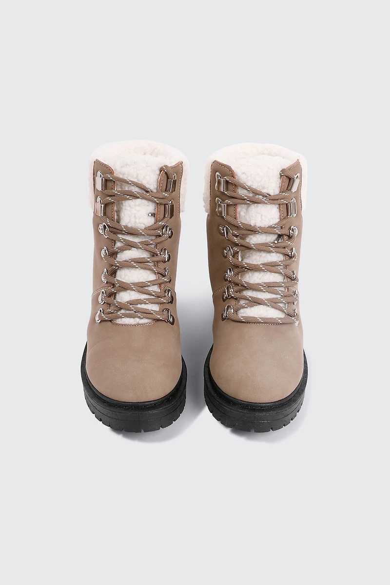 Winter Hiker Booties with Sherpa Collar