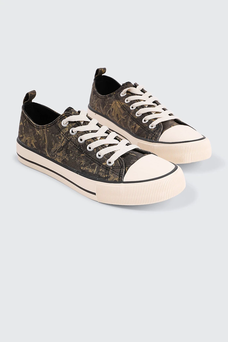Camouflage Low Top Canvas Sneakers