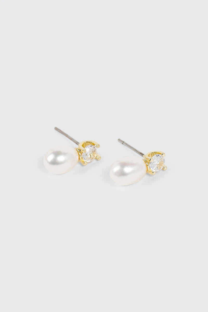 14K Gold Plated Pearl Stud Earrings