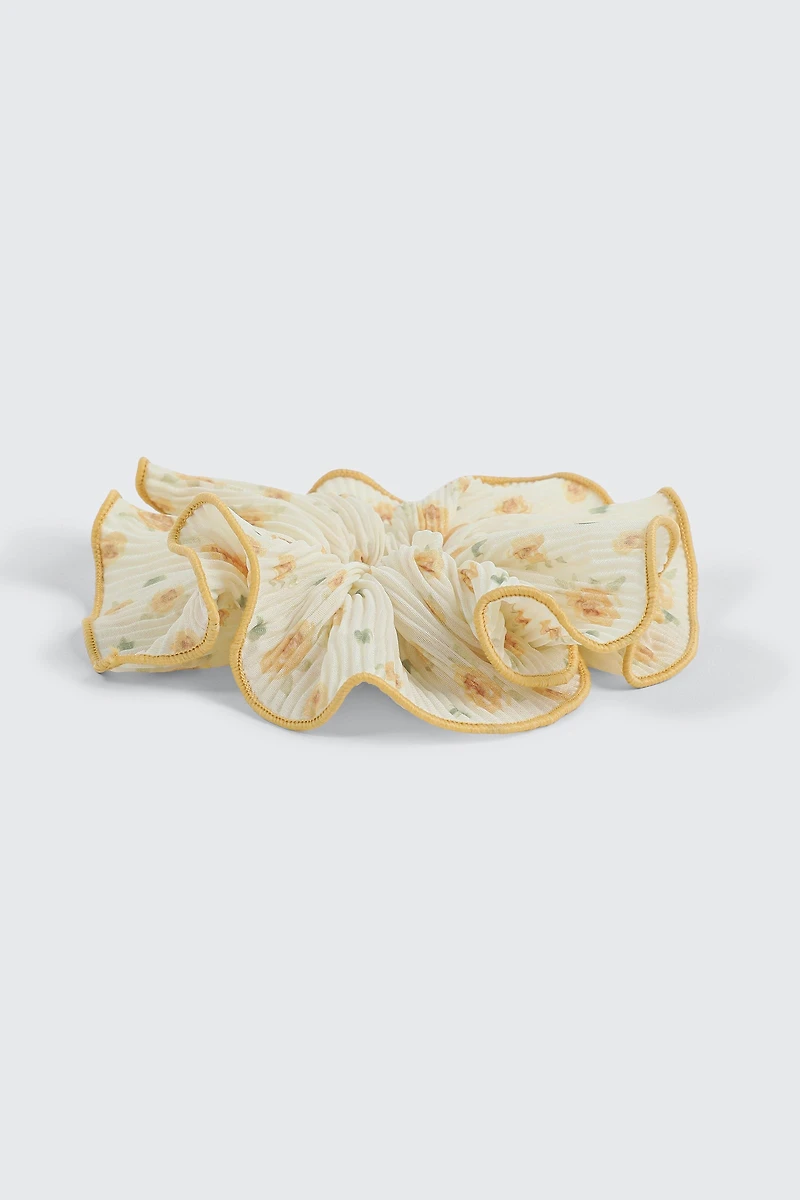 Oversized Pleated Floral Scrunchie