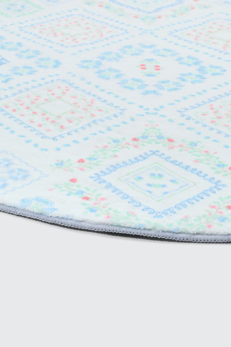 Round Paisley Rug
