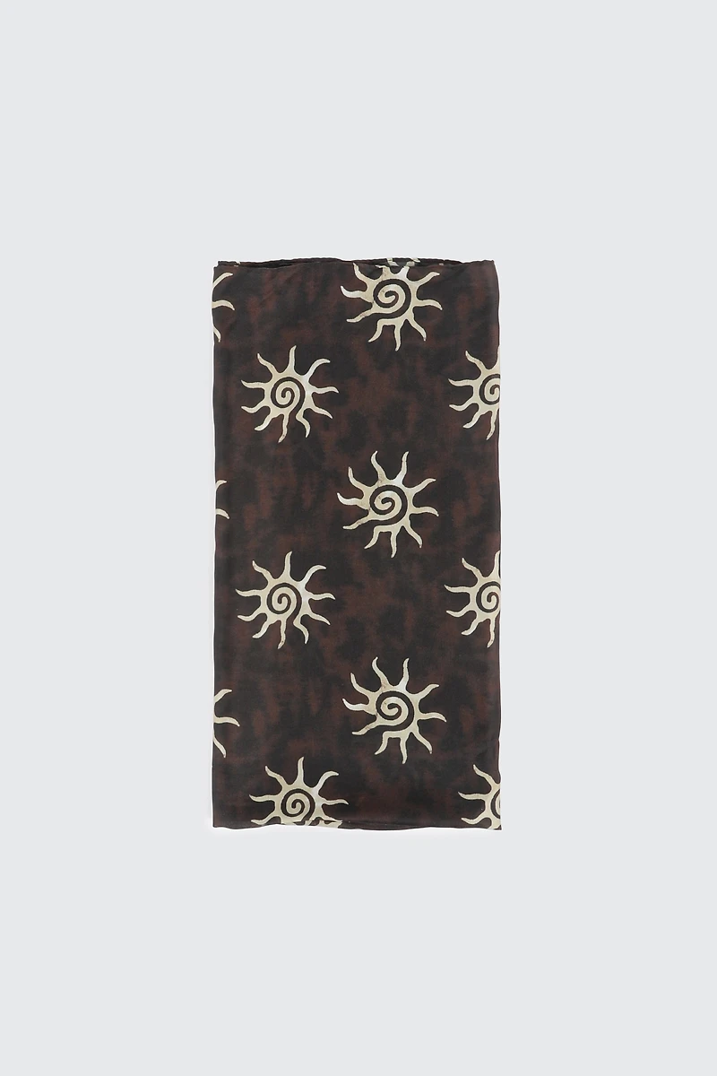 Foulard imprimé soleil spirale