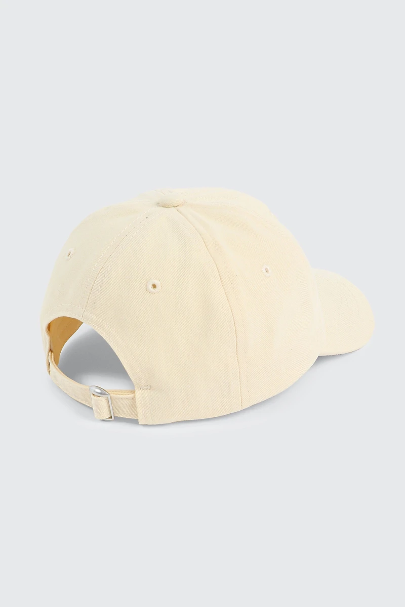 Casquette avec broderie