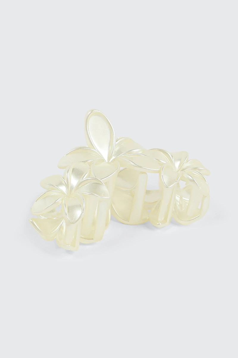 Pearlized Floral Hair Claw